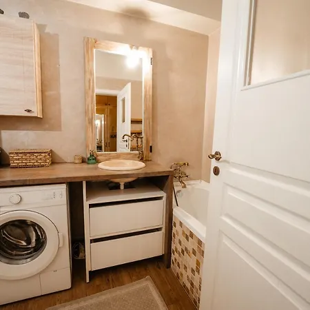 Bright And Cozy Design Apt With Office * Cluj-Napoca